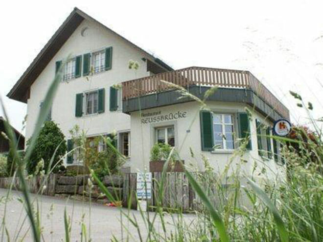 Restaurant Reussbrücke s ewig Liechtli